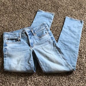 American Eagle jeans light wash